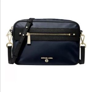 Michael Kors Jet Set Charm Large Crossbody